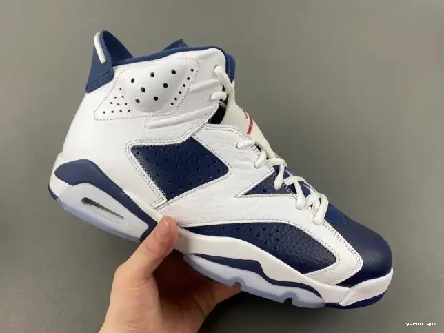 HYPE Jordan Olympic CT8529-164 Air 6 0426